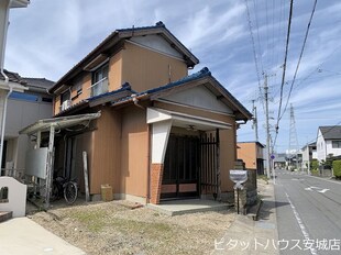 横山町戸建の物件外観写真